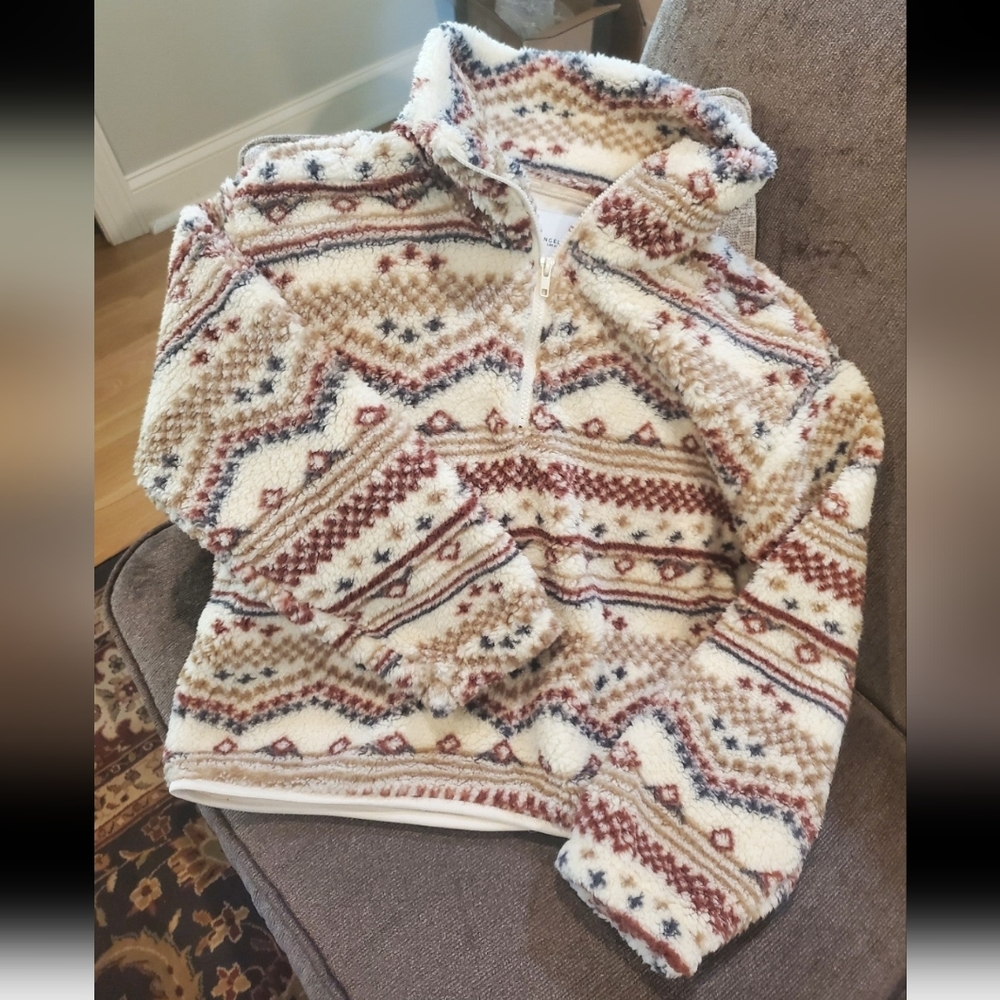 Aztec Sherpa Top-NWT